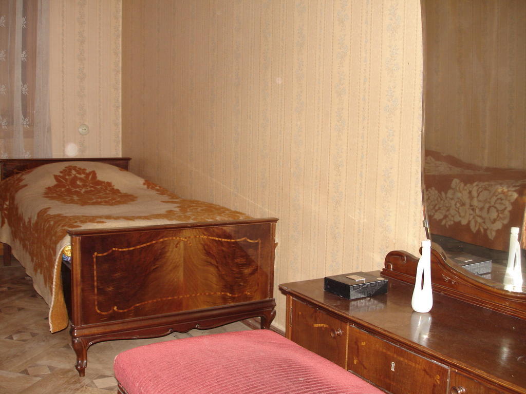 Guest House Deda Lali Кутаиси Стая снимка