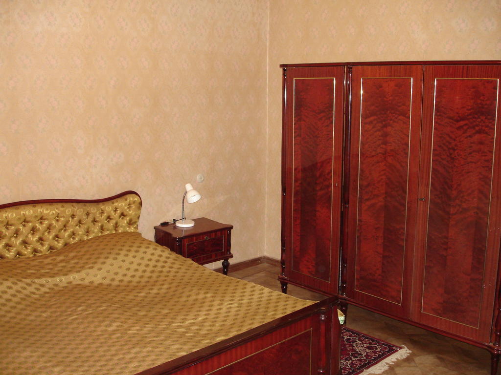 Guest House Deda Lali Кутаиси Стая снимка